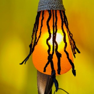 Lampe de table ethnique en bananier lume studio