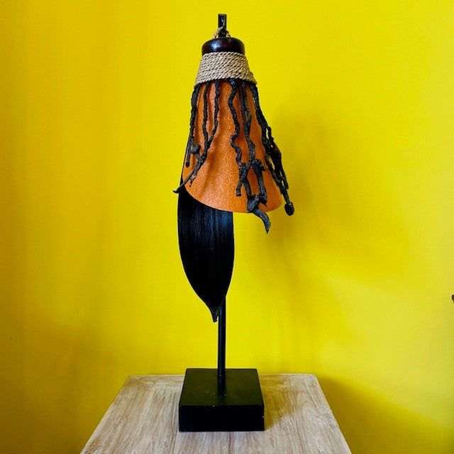 Lampe de table ethnique en bananier lume studio