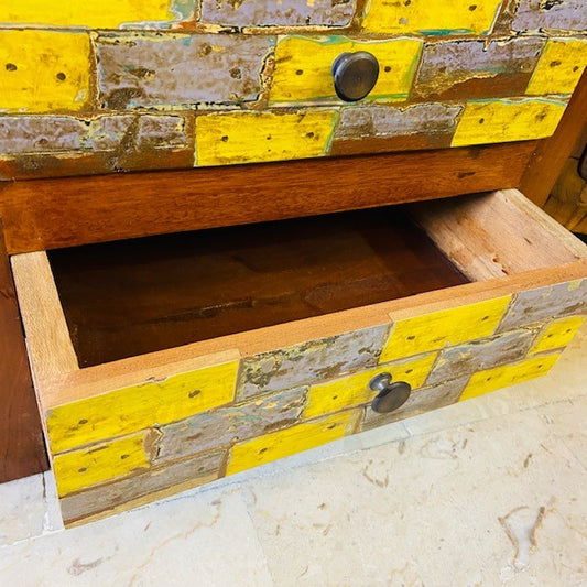 Comodino etnico minimal mobiletto con cassetti in legno teak