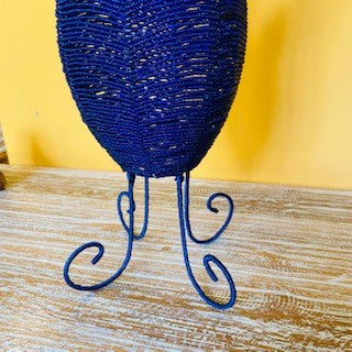 Lampe ethnique abat-jour tulipe bleue en fer et perles