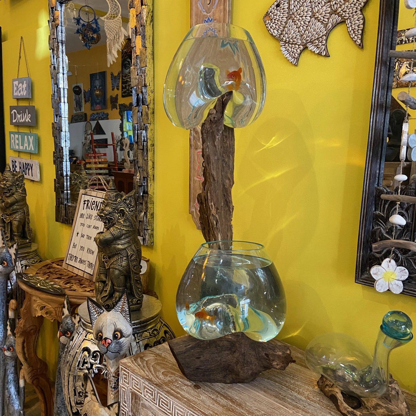 Aquarium root and glass ethnic decor vase