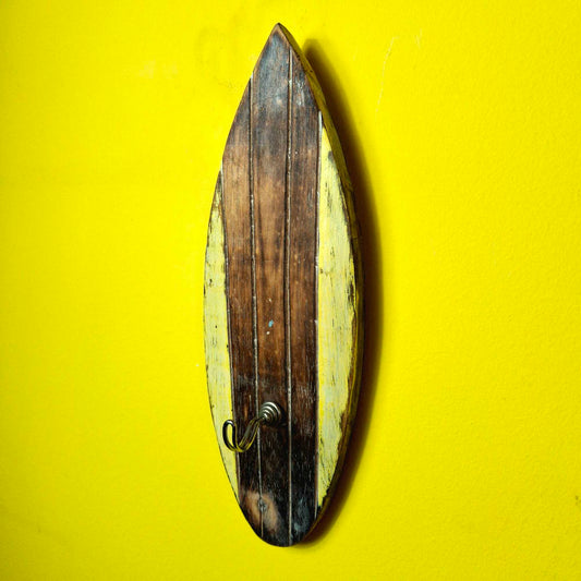 Appendiabiti da parete in legno stile surfista