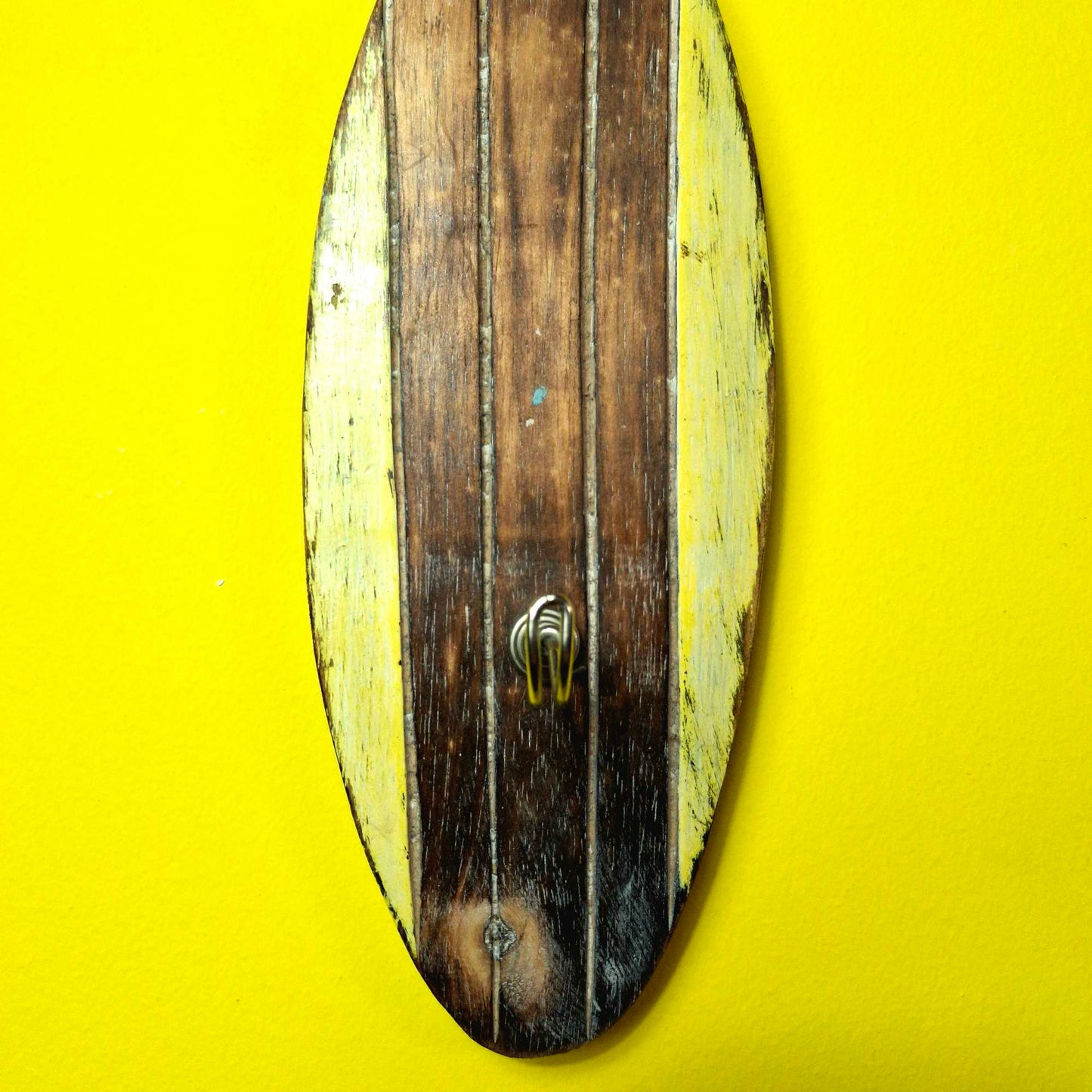 Appendiabiti da parete in legno stile surfista