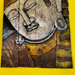 Table pliante en bois gaufré avec peinture de Bouddha