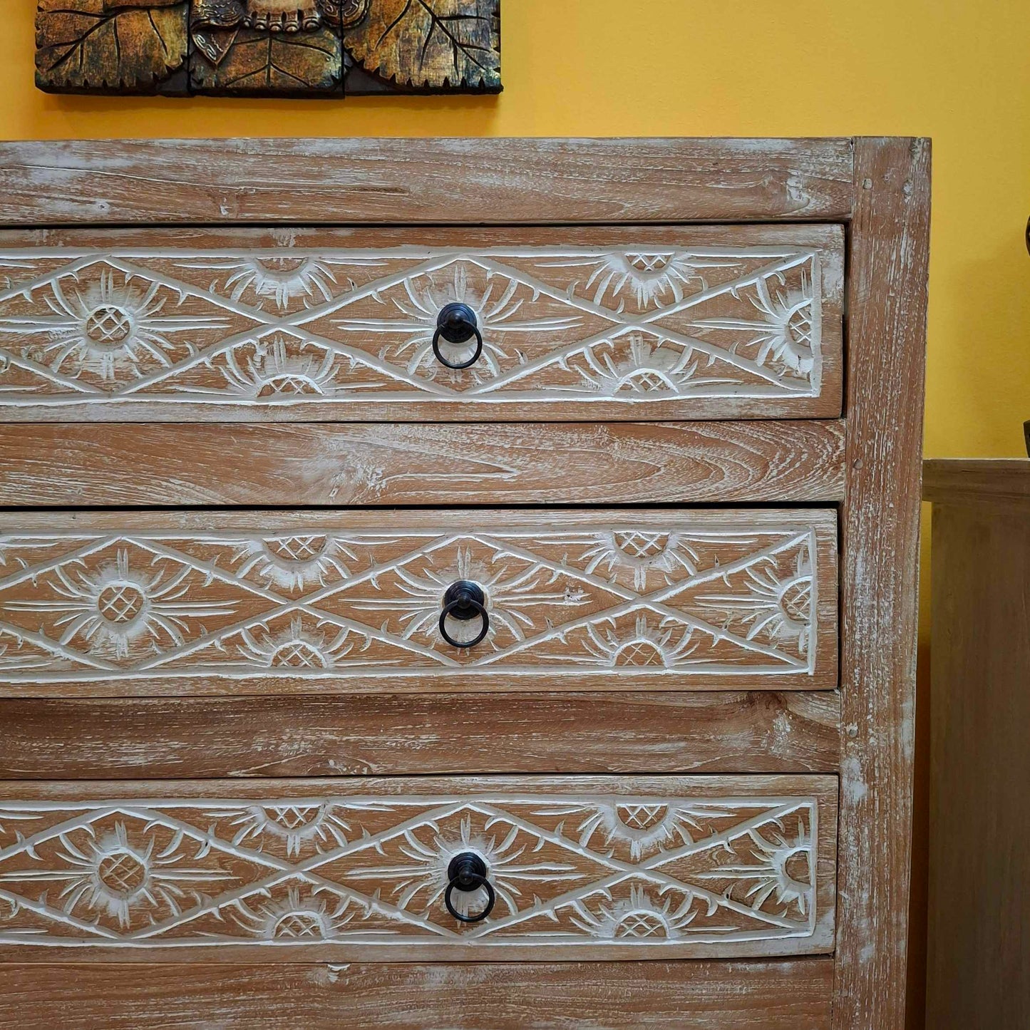 Cassettiera etnica in teak stile shabby chic