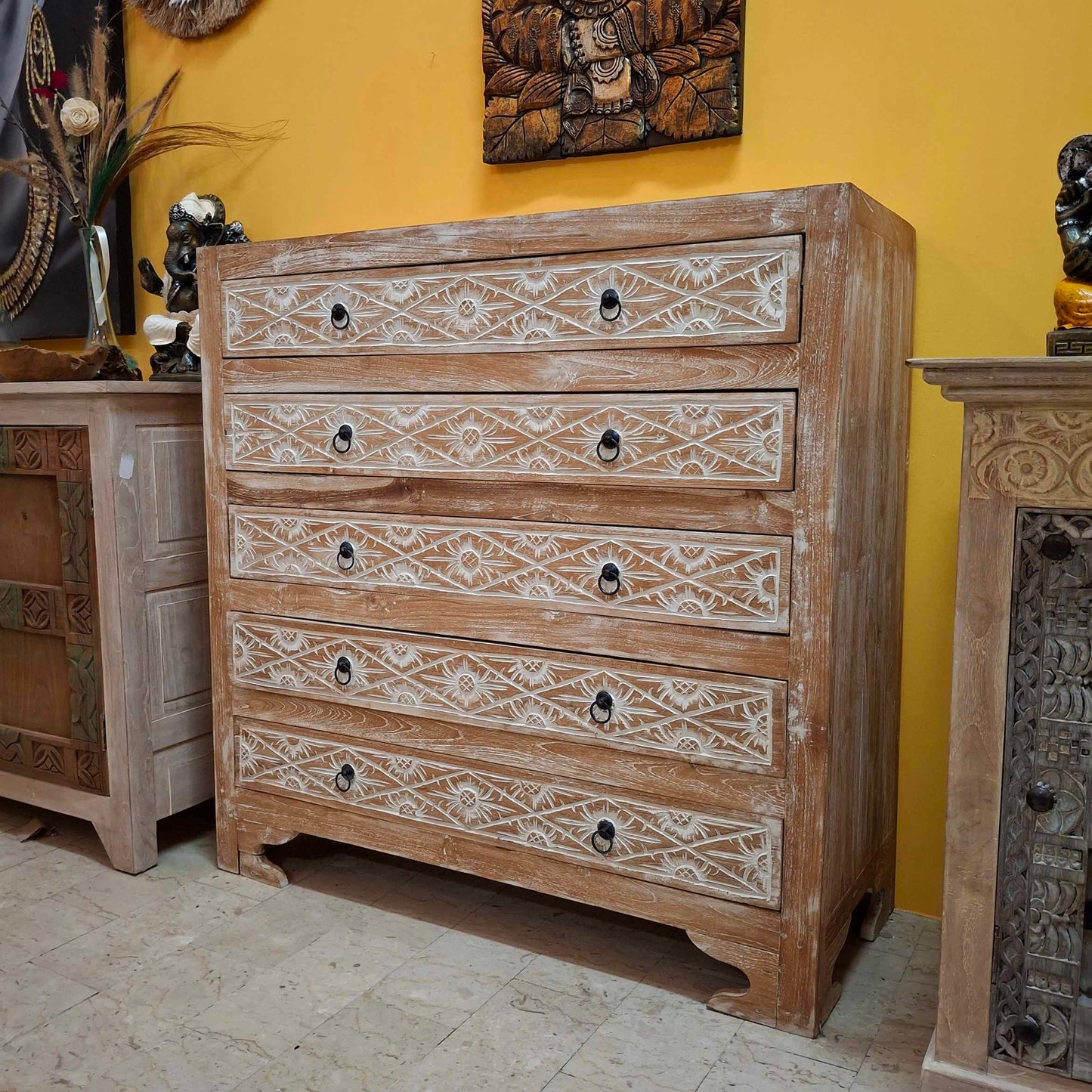 Cassettiera etnica in teak stile shabby chic