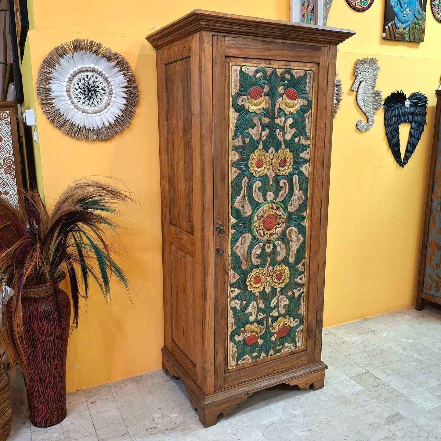 Credenza etnica a colonna armadio vintage in teak