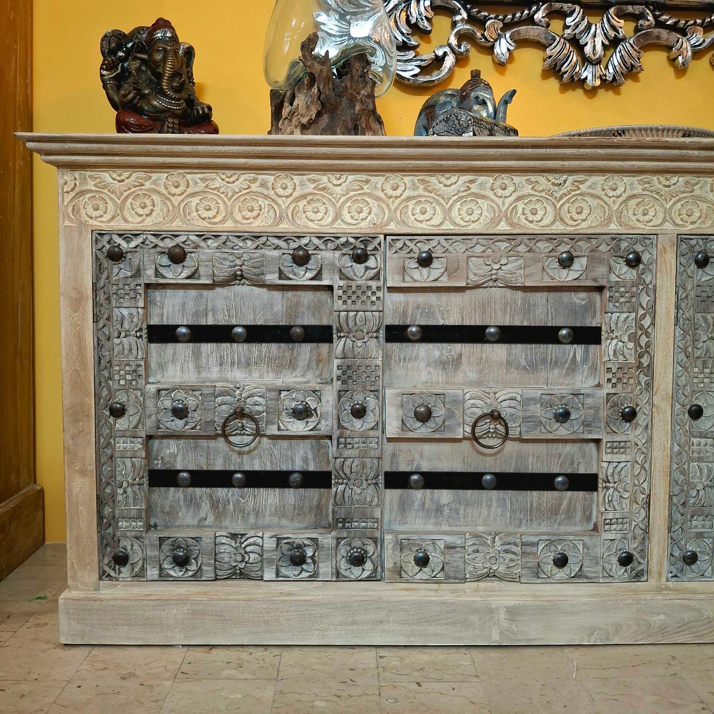 Credenza etnica intagliata legno teak mobile rustico