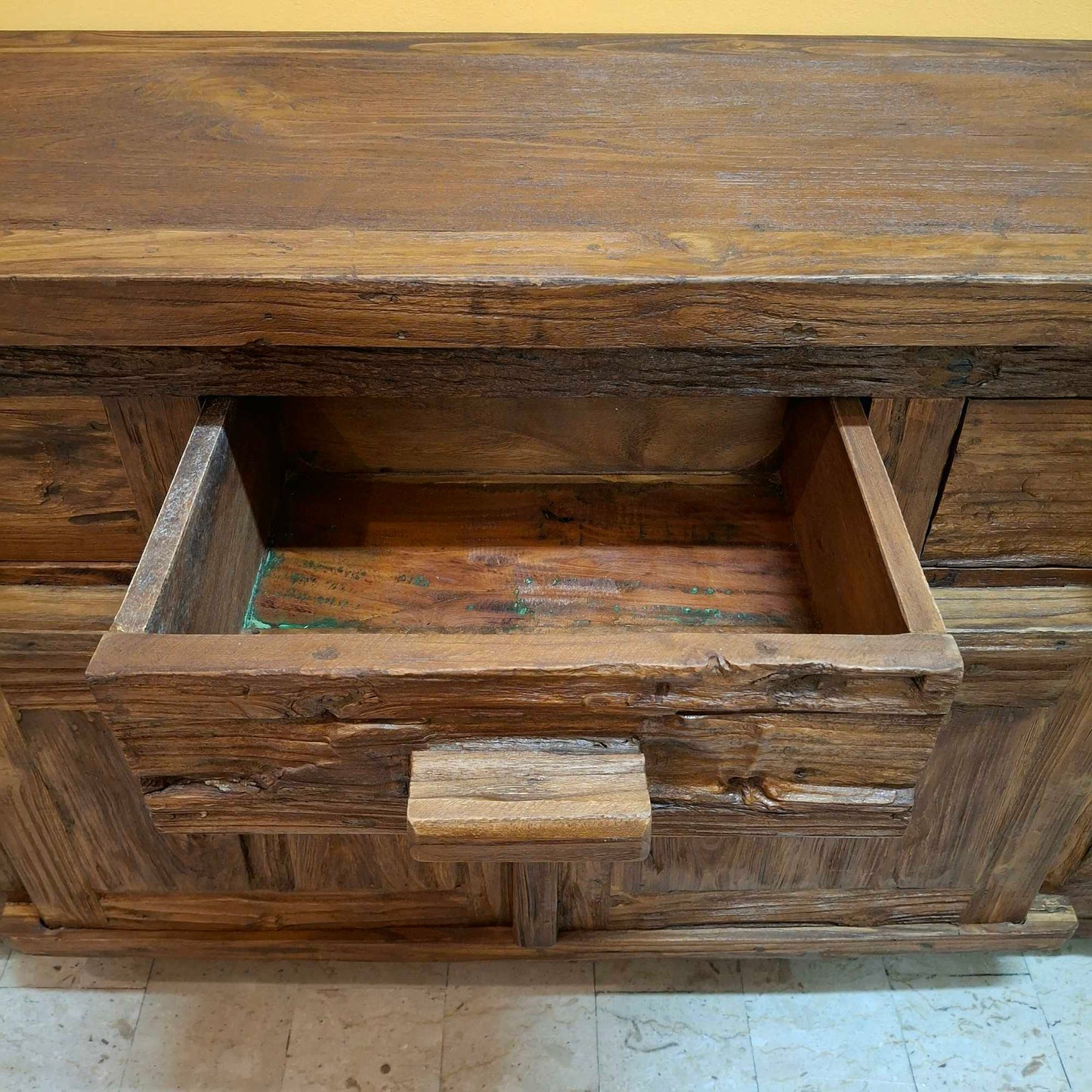 Credenza etnica linea Flintstones porta tv rustico