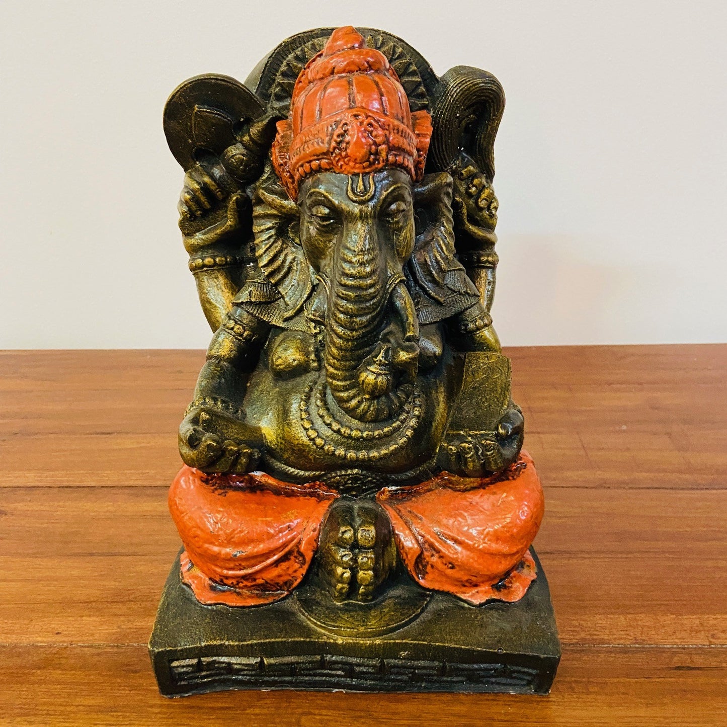 Statue d'éléphant Ganesh, divinité hindoue de style ethnique