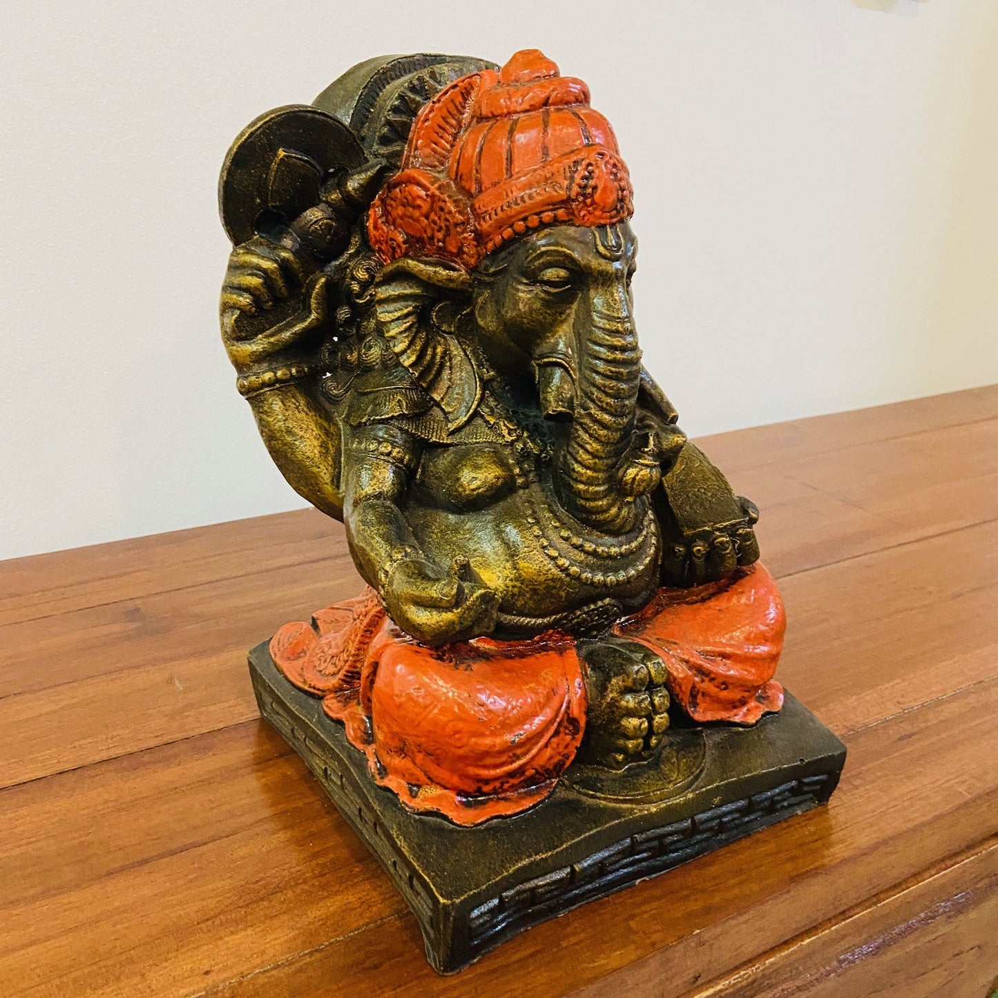 Statue d'éléphant Ganesh, divinité hindoue de style ethnique