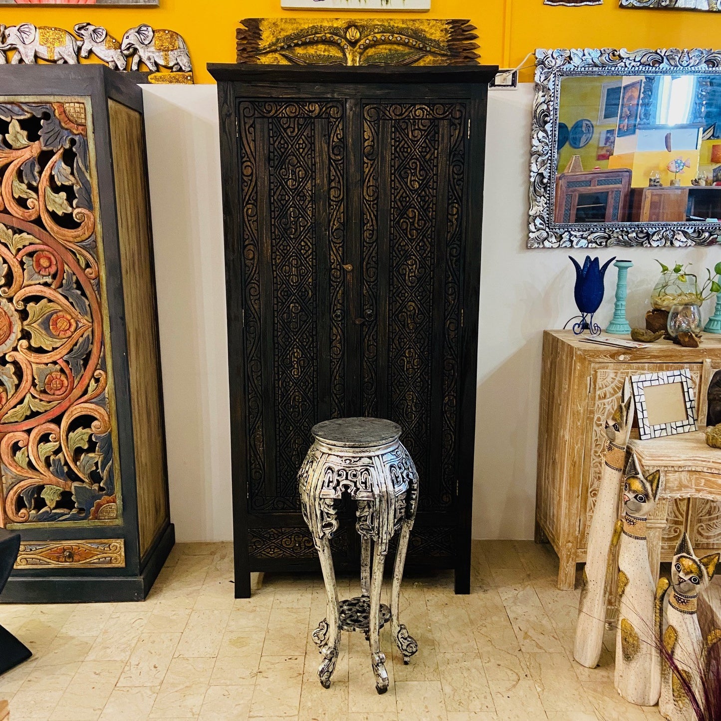 Armoire ethnique viking Armoire tribale celtique