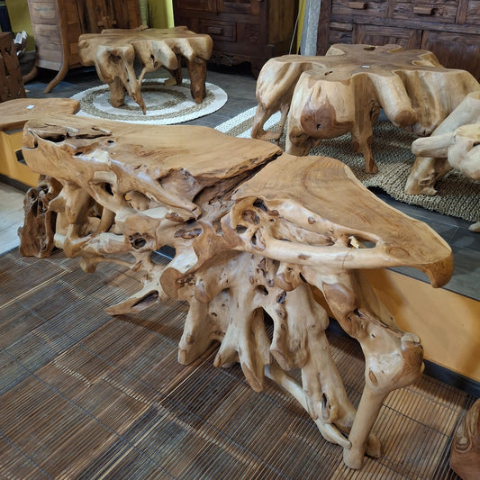 Consolle etnica in radice di legno teak