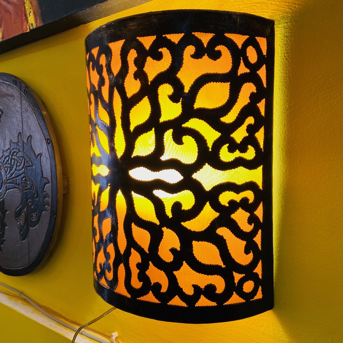 Wrought iron applique minimal wall lamp
