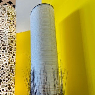 Ethnic floor lamp in white fabric and rush with black and gold finishes