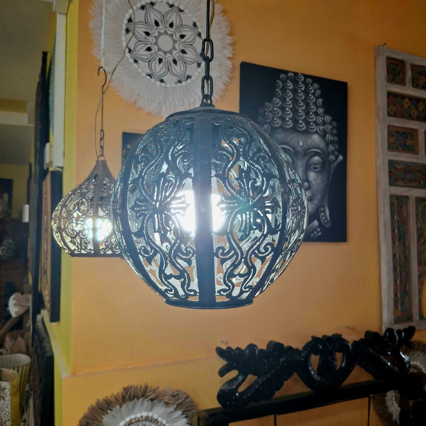 Lampada a sospensione orientale in ferro battuto