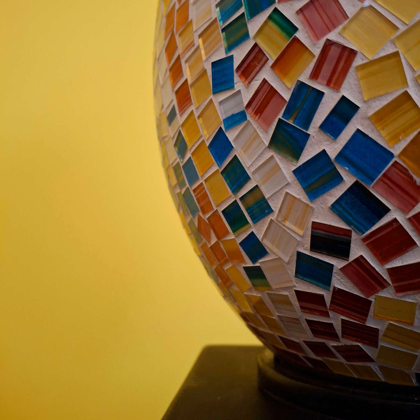Lampada etnica multicolore da tavolo luce ambient - ETNICBAY