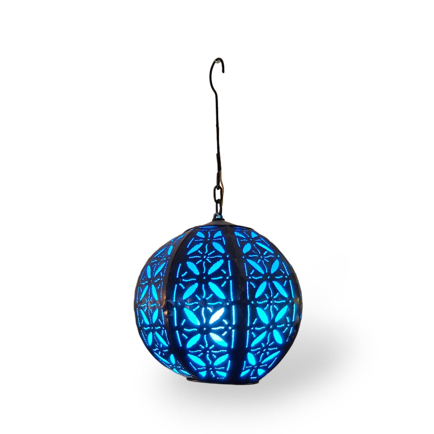 Lustre ethnique en fer brodé bleu