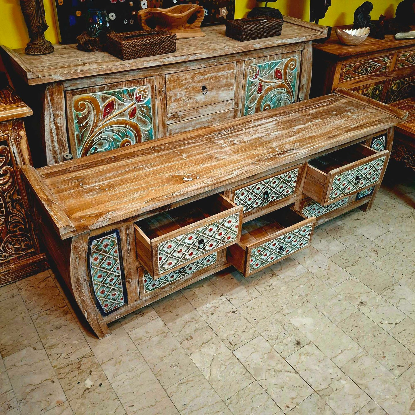 Mobile etnico porta tv in legno teak cassettiera shabby chic
