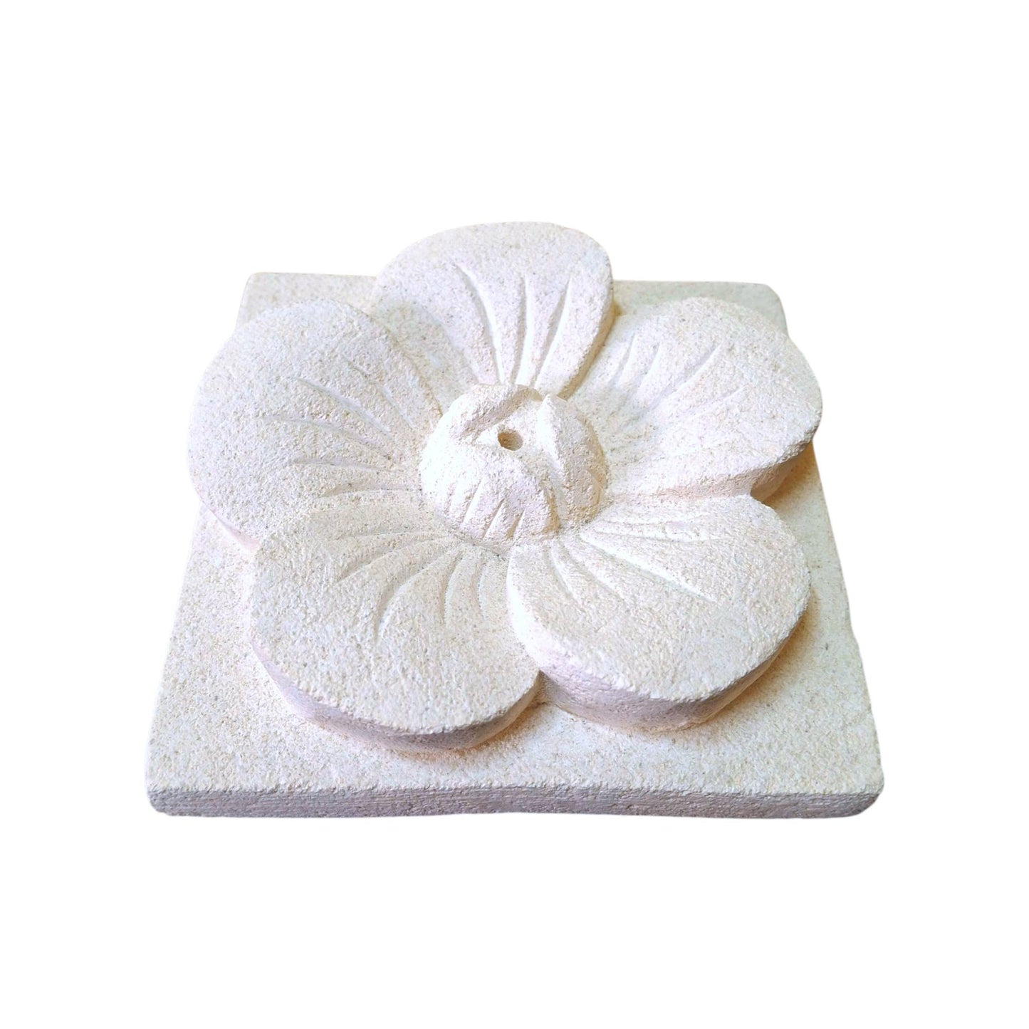 Portaincenso a forma di fiore in pietra viva indonesiana