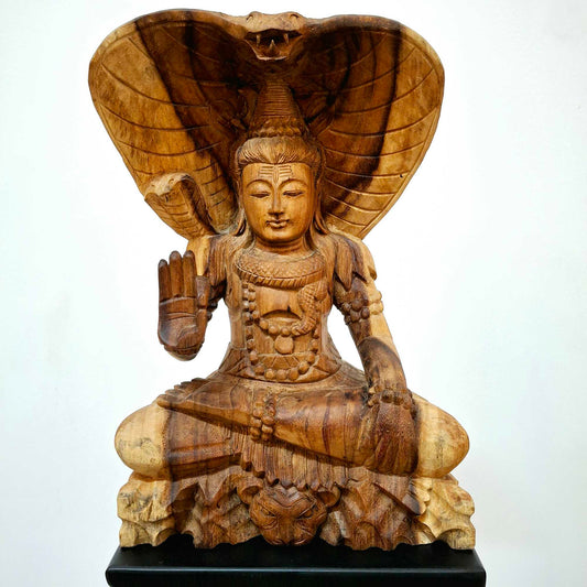 Sculpture Shiva méditation sacré cobra royal