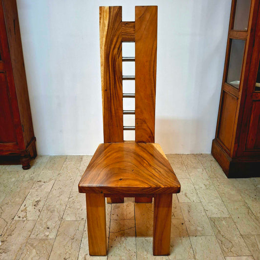 Sedia in fetta intera di legno Suar massello