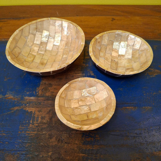 Set ciotole in mosaico di cocco e madre perla