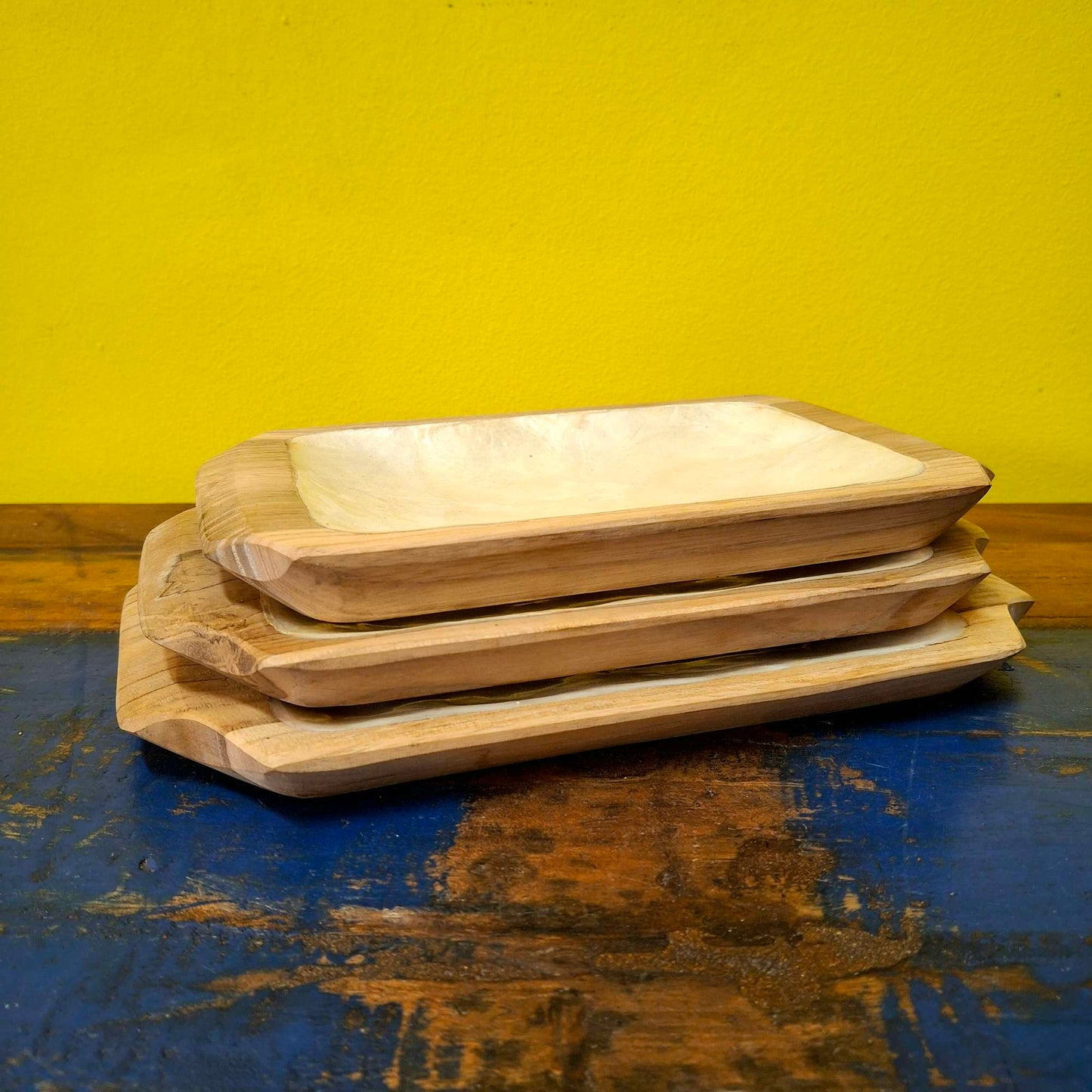 Set of wooden and mother of pearl trays to empty pockets