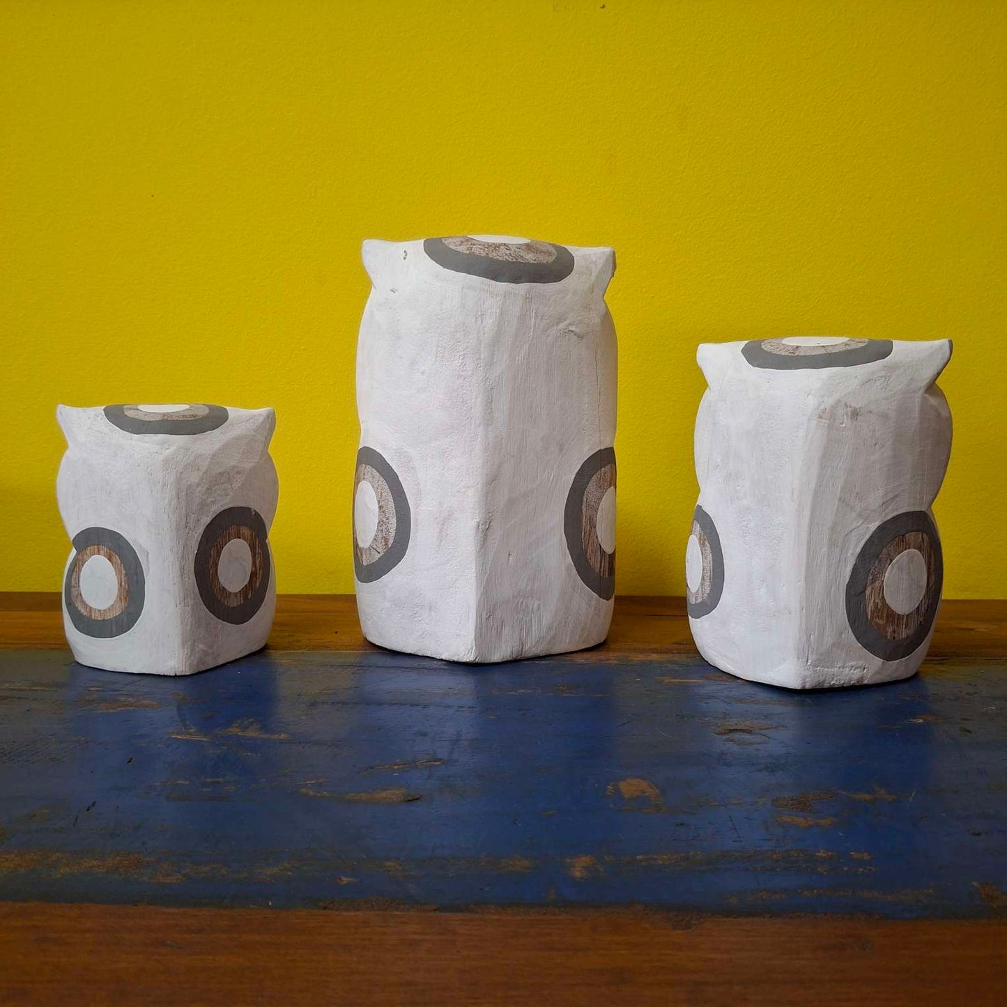 Set di 3 Gufi in Legno Intagliato e Dipinti a Mano - ETNICBAY