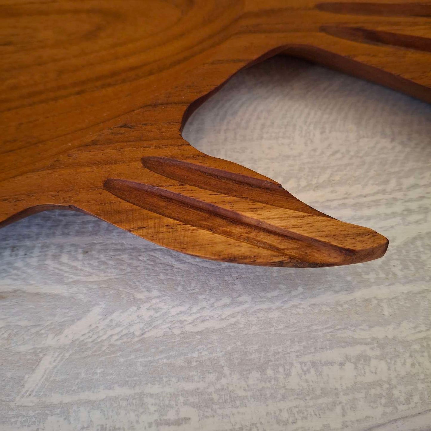Fish-shaped tray in teak wood