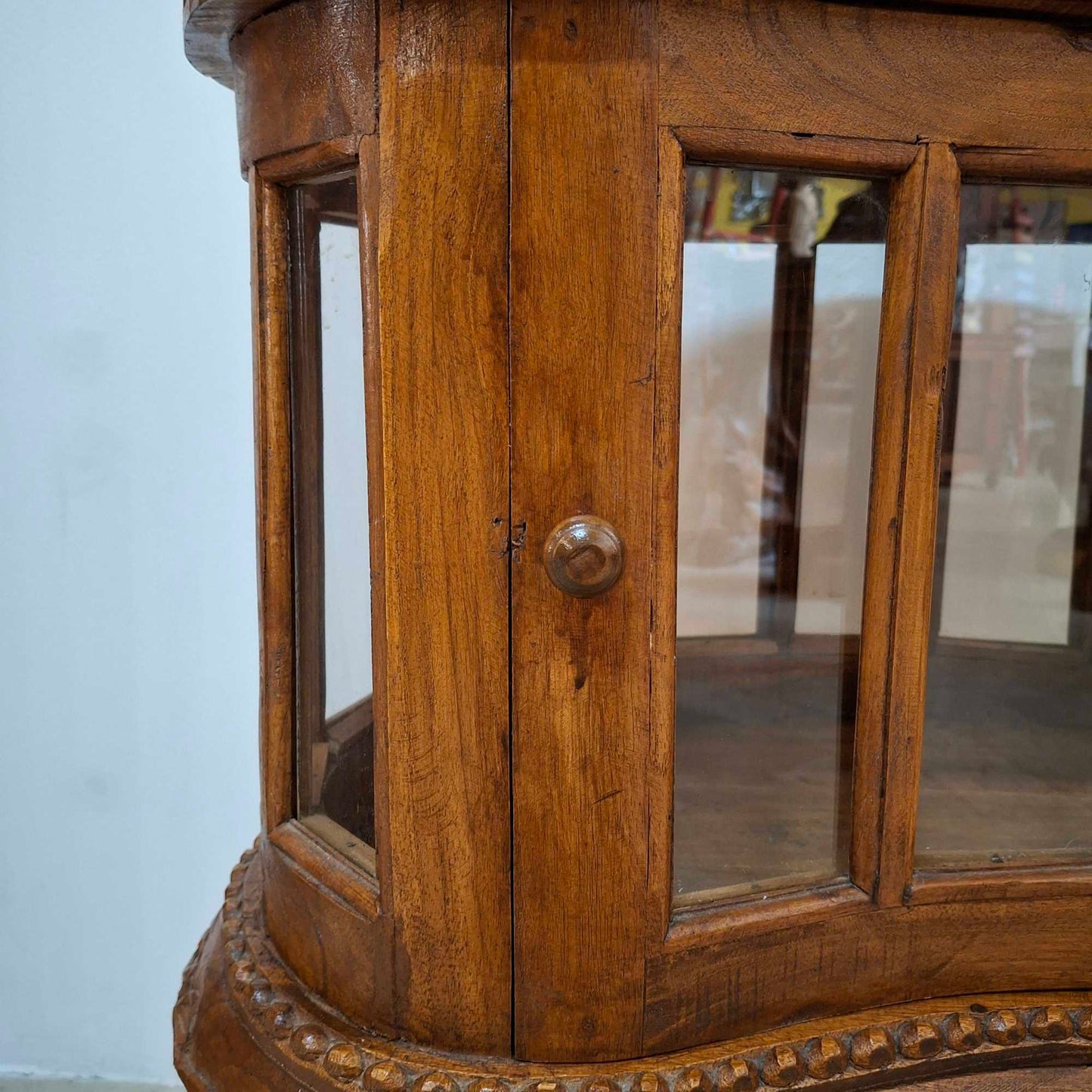 Vitrine vintage, meuble bar, porte-liqueur