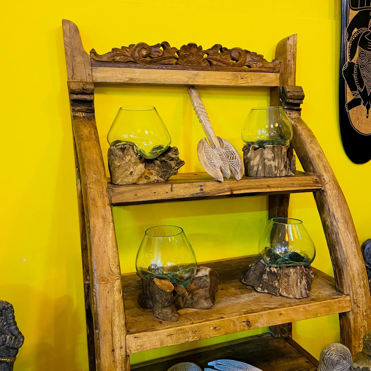 Bibliothèque ethnique en teck avec étagère et vitrine