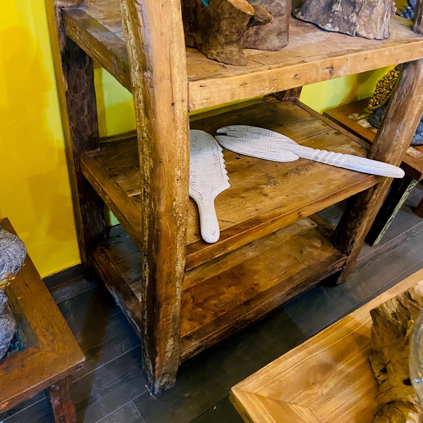 Bibliothèque ethnique en teck avec étagère et vitrine