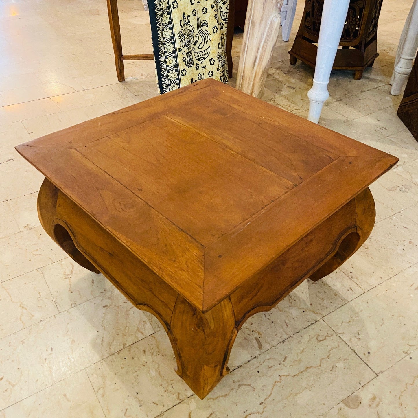 Table basse Opium en bois de teck de style ethnique pour salon