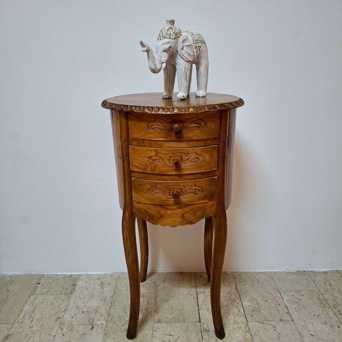 Comodino stile liberty intagliato in legno teak - ETNICBAY