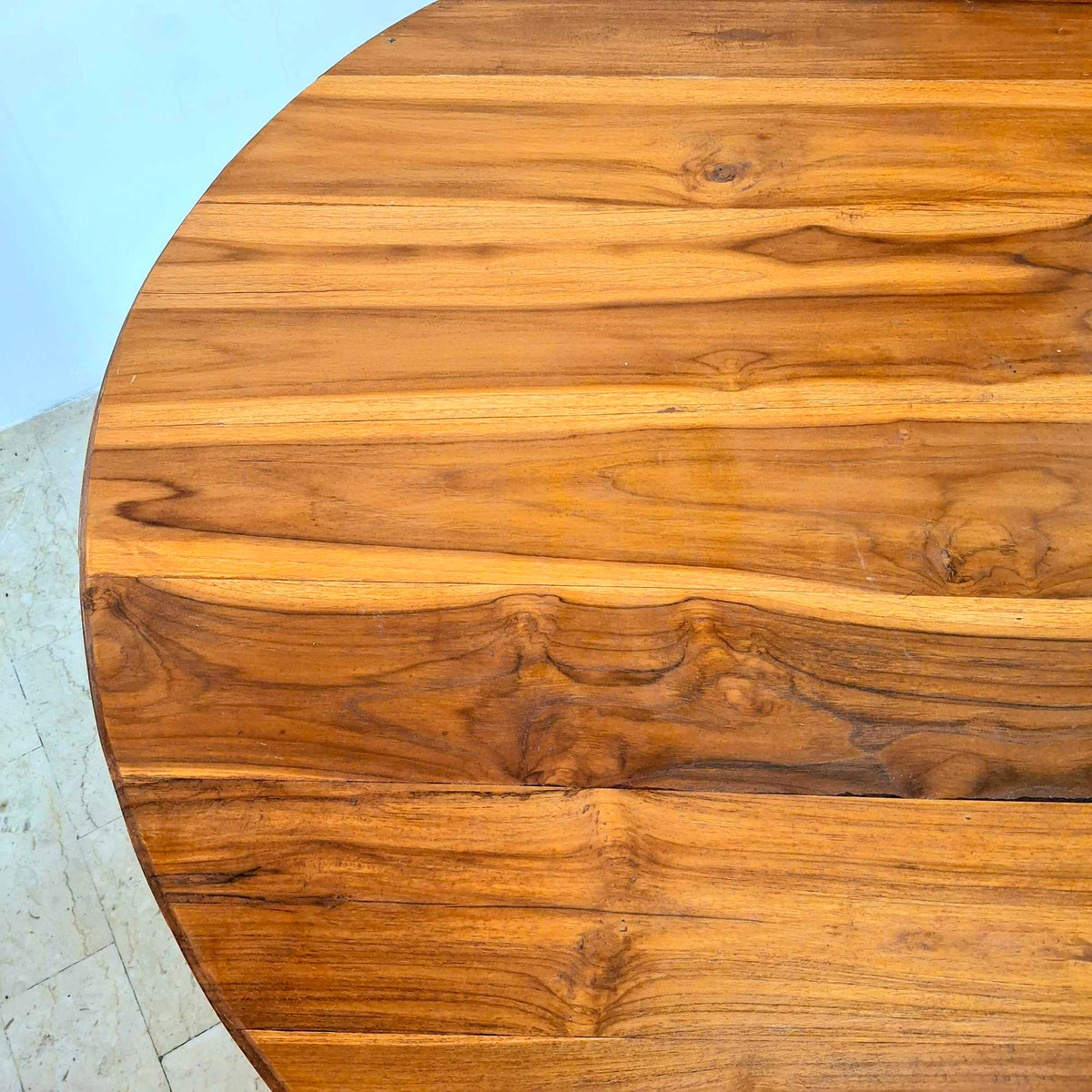 Tavolo etnico rotondo in legno teak giardino - ETNICBAY
