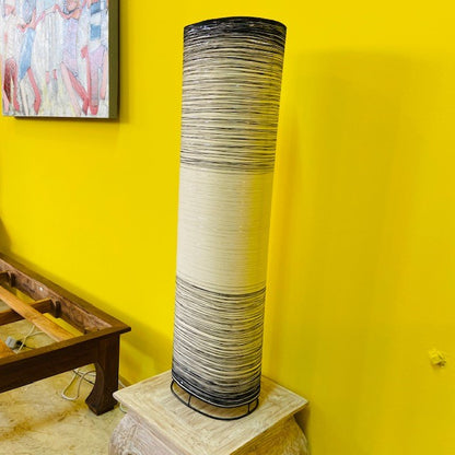 Lampada da terra ferro battuto tessuto bianco e nero
