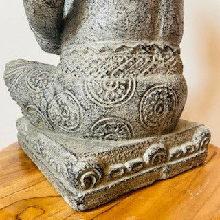 Sculpture statue en pierre ethnique musicien oriental