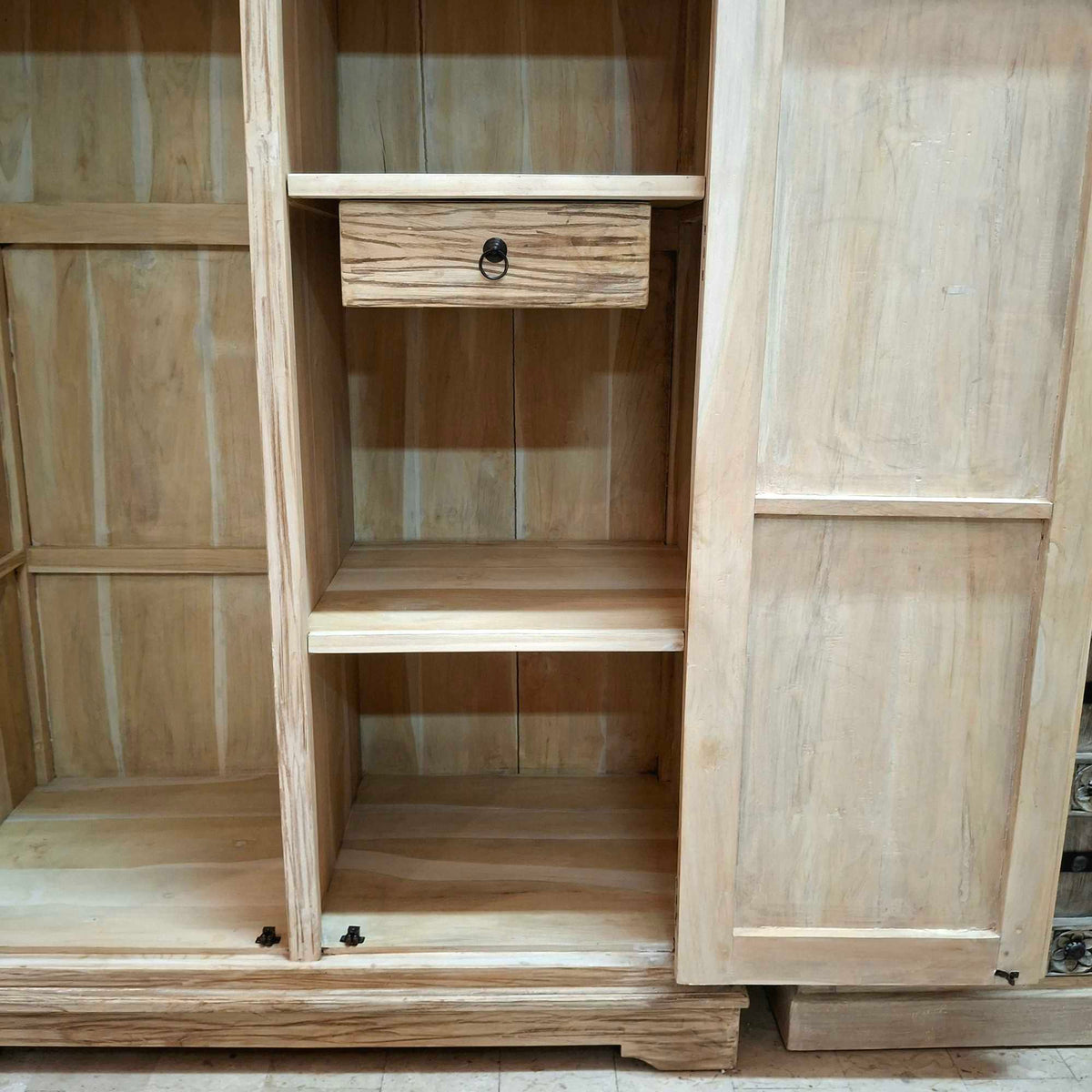 Armadio etnico in teak shabby chic guardaroba arte povera