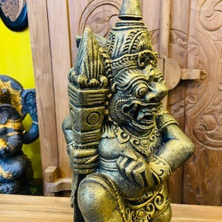 Statue en pierre Barong Raksasa, divinité hindoue gardienne