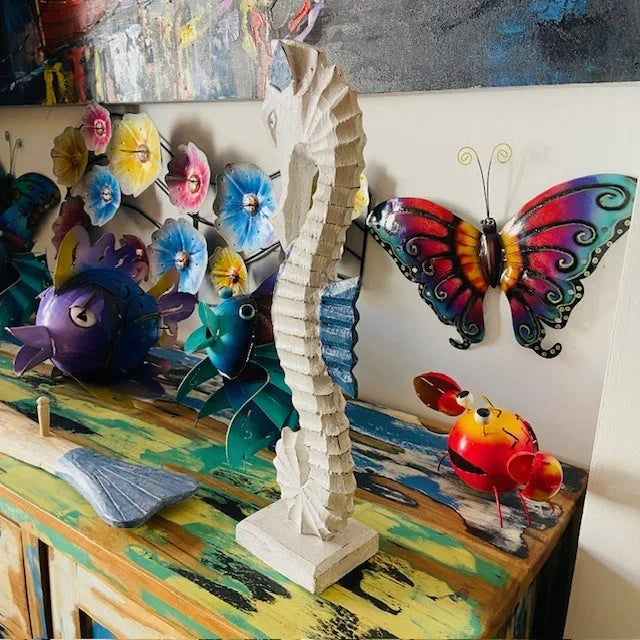 Cavalluccio marino scultura in legno bianco blu