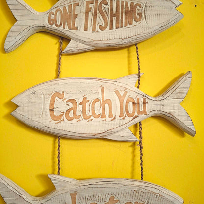 Cartello in legno forma di pesce stile marinaro