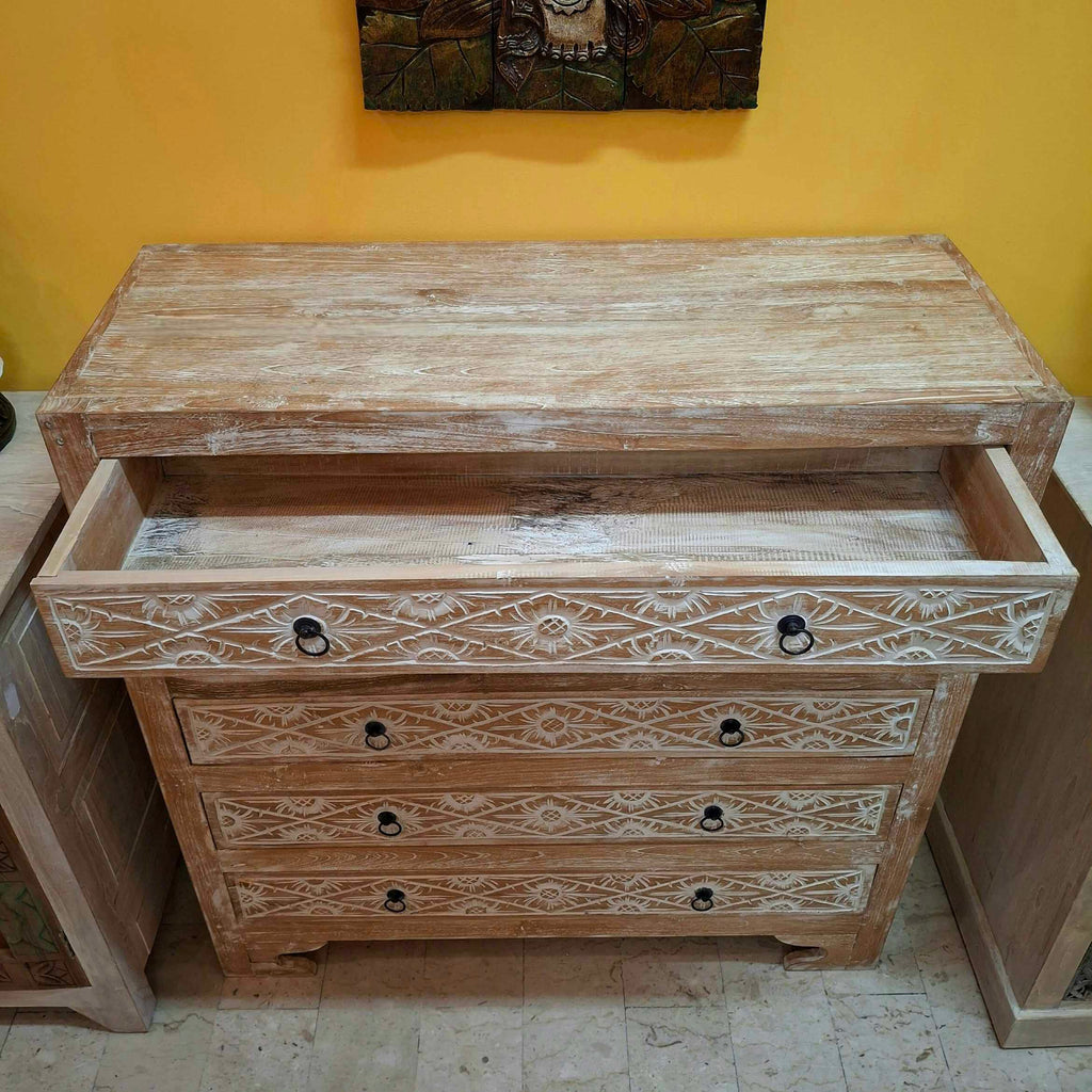Cassettiera etnica in teak mobile shabby chic