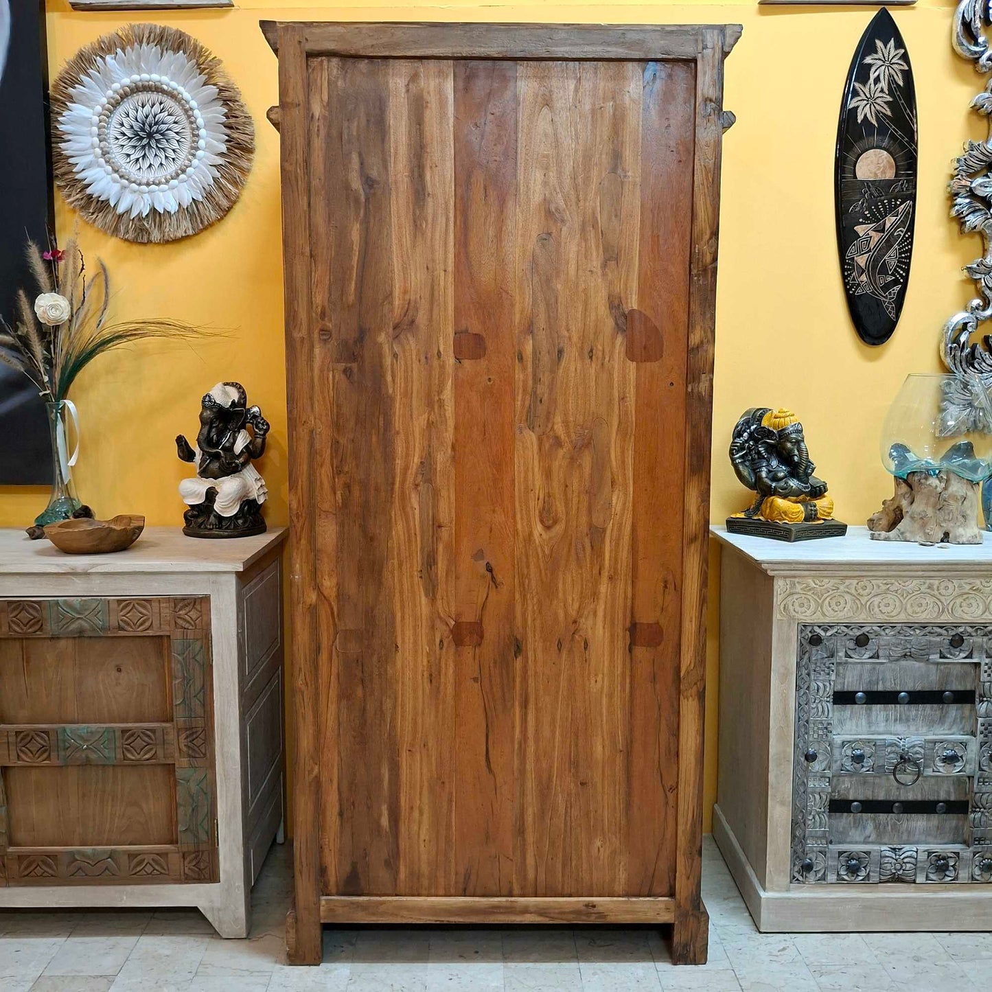 Credenza alta etnica intagliata legno teak mobile contenitore