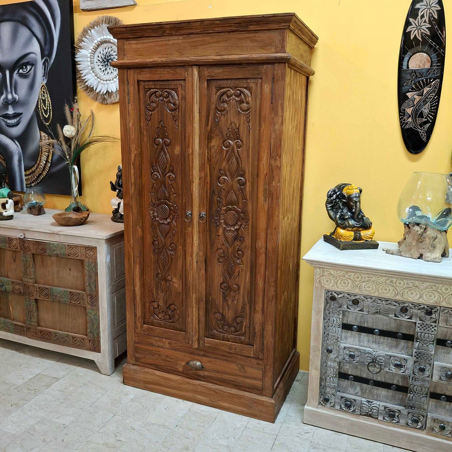 Credenza alta etnica intagliata legno teak mobile contenitore