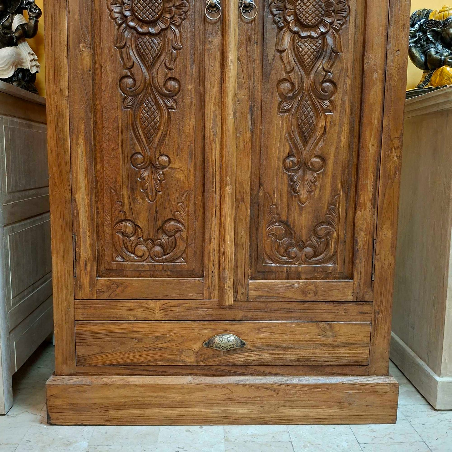 Credenza alta etnica intagliata legno teak mobile contenitore