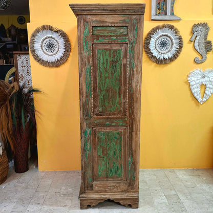 Credenza etnica a colonna armadio vintage intagliata in teak