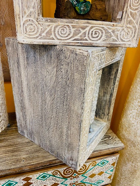 Libreria cubo pensile comodino sgabello tavolino - ETNICBAY