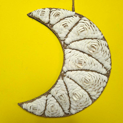 Decorazione da parete etnica luna e conchiglie incastonate