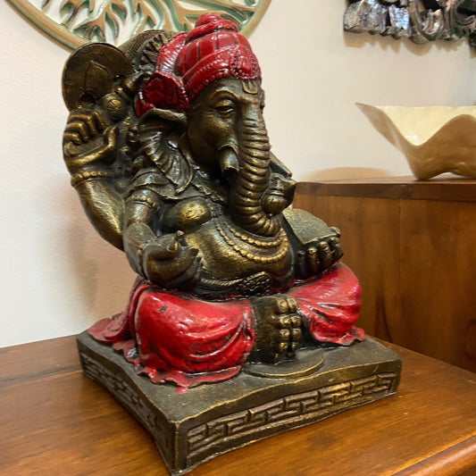 Statue d'éléphant Ganesh divinité hindoue de style ethnique